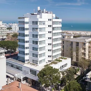 Cristallo Hotel