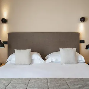 Select & - Hotel
